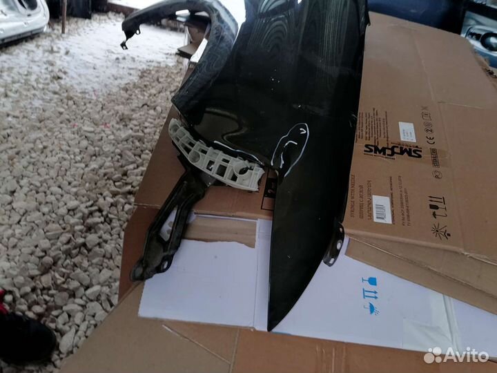 Крыло переднее правое Mitsubishi Outlander GF