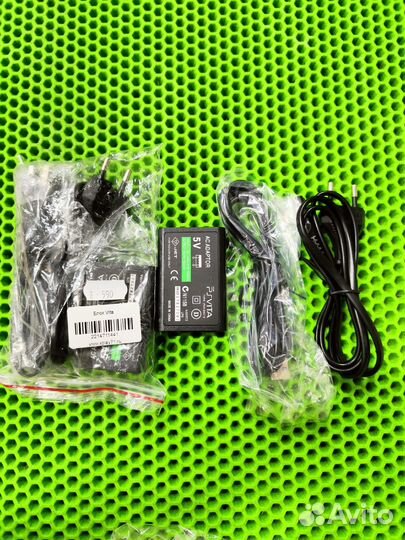 Сетевое зарядное устройство Sony PS Vita