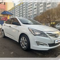 Hyundai Solaris 1.6 AT, 2015, 325 000 км, с пробегом, цена 700 000 руб.