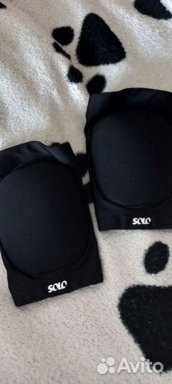 Наколенники