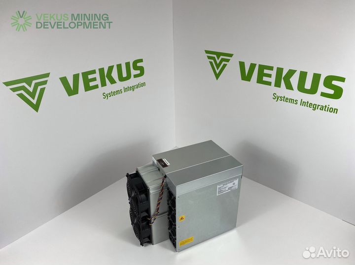 Майнер Antminer S19 pro 110Th