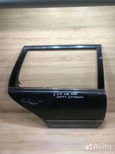 Дверь задняя правая Мерседес W210 универсал