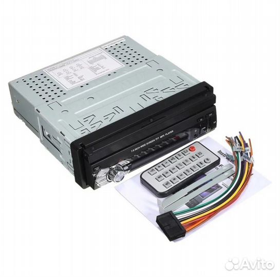 Новая автомагнитола с выдвижным сенсорным экраном