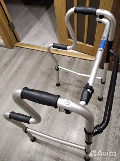 Ходунки для взрослых