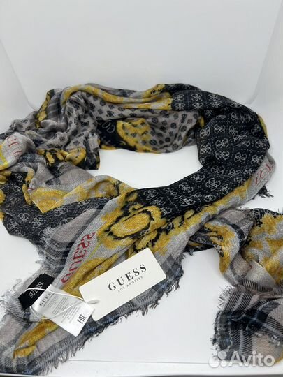 Платок guess 120*120.вискоза. Оригинал