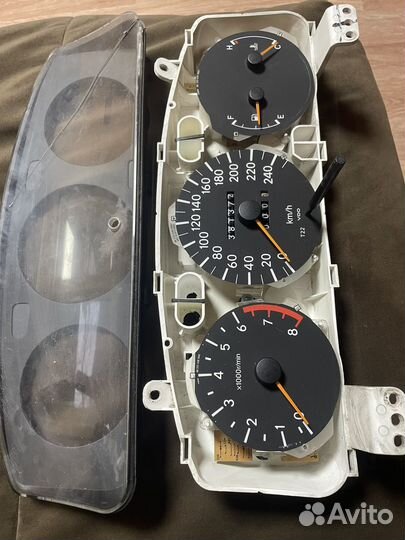 Прборная панель Carina e