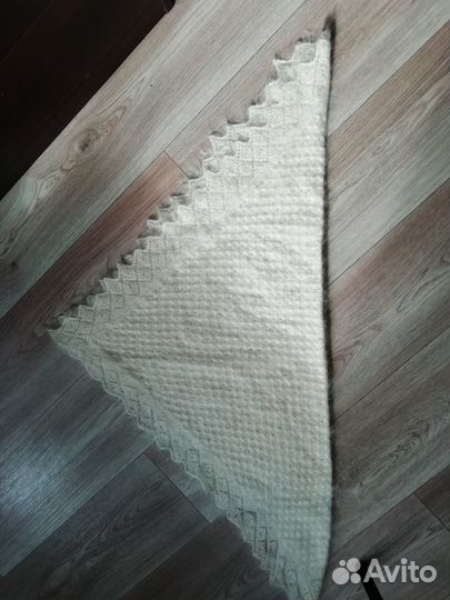 Пуховой платок новый, косынка