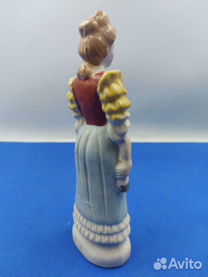 Винтажная статуэтка 