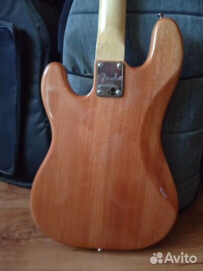 Fender Precision безлад (реплика)