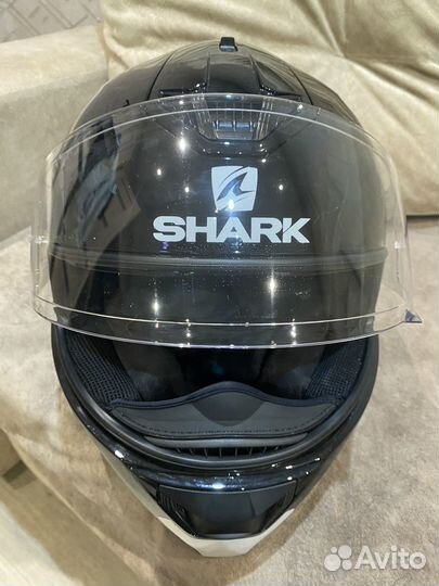 Продается шлем, балаклава и перчатки