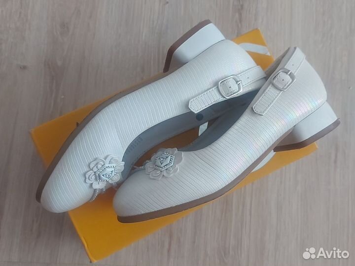 Туфли для девочки