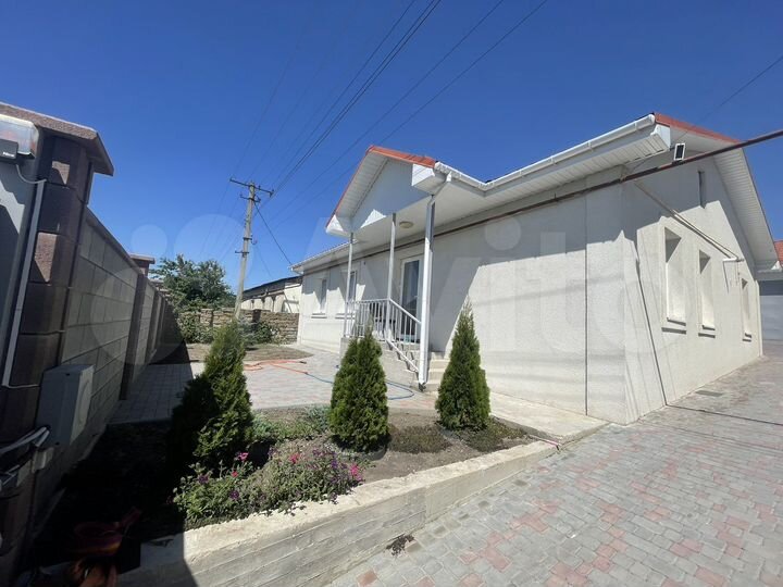 Дом 175 м² на участке 6 сот.