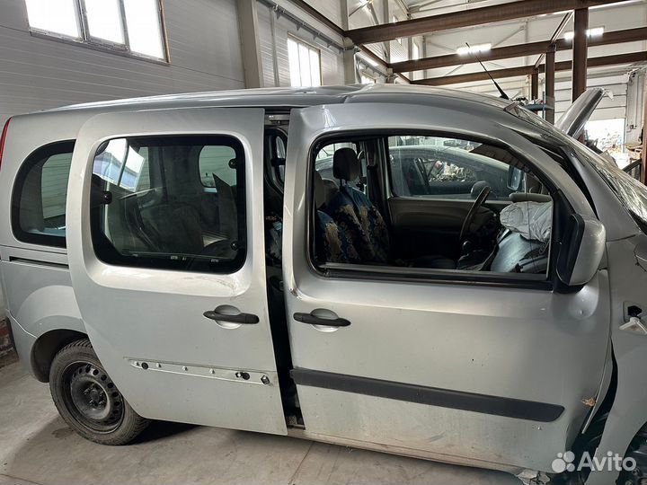 Кузов с документами птс Renault Kangoo K9KB802