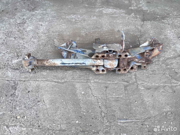 Тяга реактивная Volvo FH