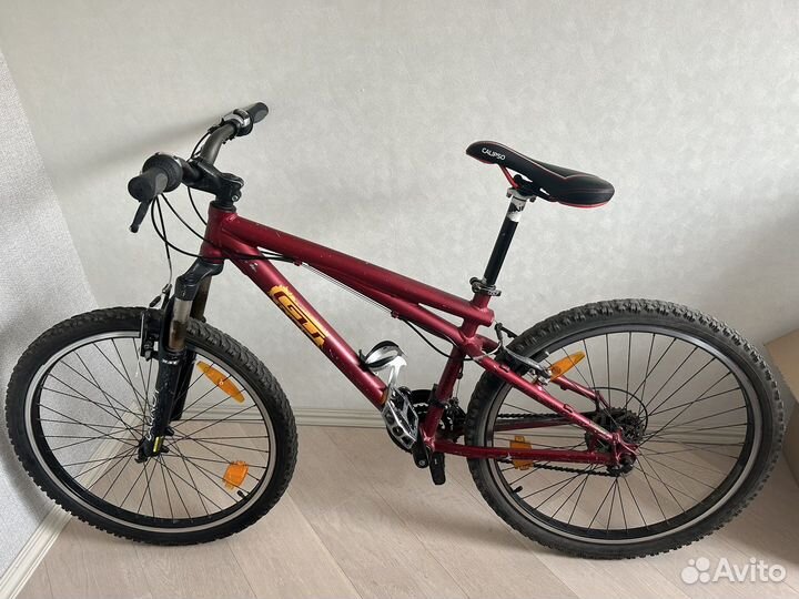 Велосипед GT Chucker 3.0