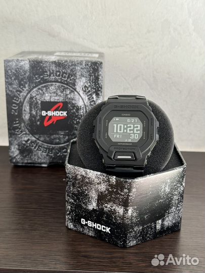 Часы Casio G-Shock GBD-200UU-1E