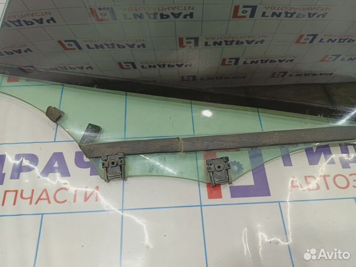 Стекло двери задней правой Citroen C4 II 980159238