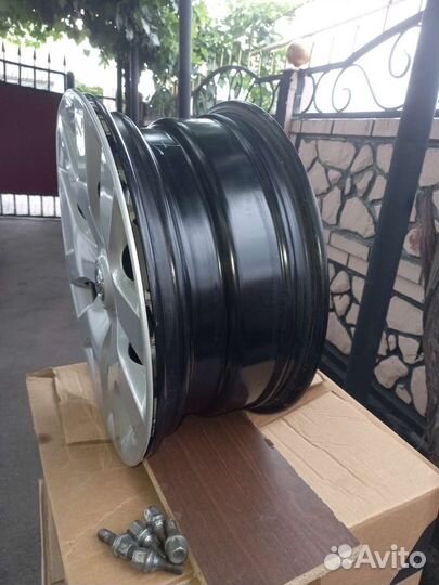 Диски r16 5x114.3