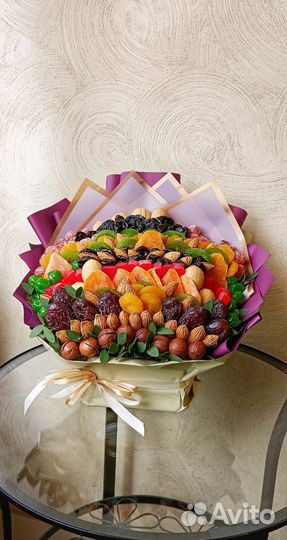 Букет из сухофруктов