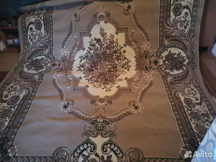 Ковер 2.5 на 3.55 новый
