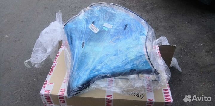 Новое оригинальное стекло Yamaha RS Venture