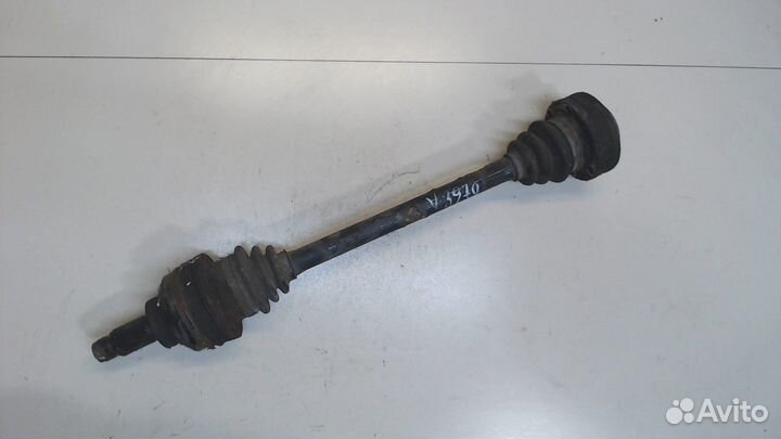 Полуось BMW 7 E38, 1994