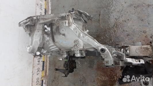 Передняя панель крепления облицовки (телевизор) to