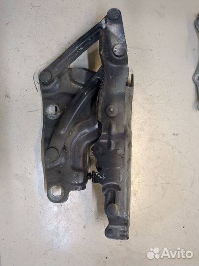 Петля капота правая Jaguar XE 2015