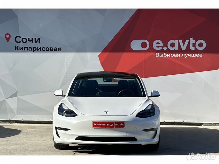 Tesla Model 3 346 л.с. AT, 2021, 17 000 км