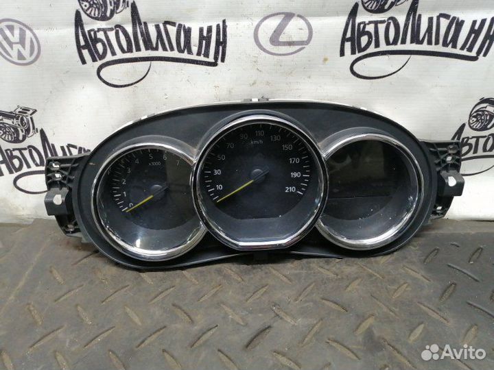 Щиток приборов Renault Logan 2 K7MA812 2016