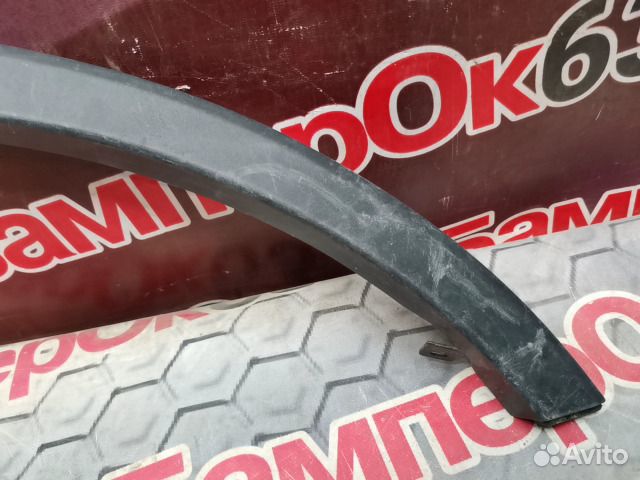 Накладка крыла передний правый Toyota RAV4