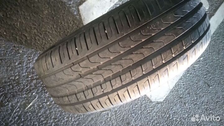 Pirelli Cinturato P7 225/40 R18