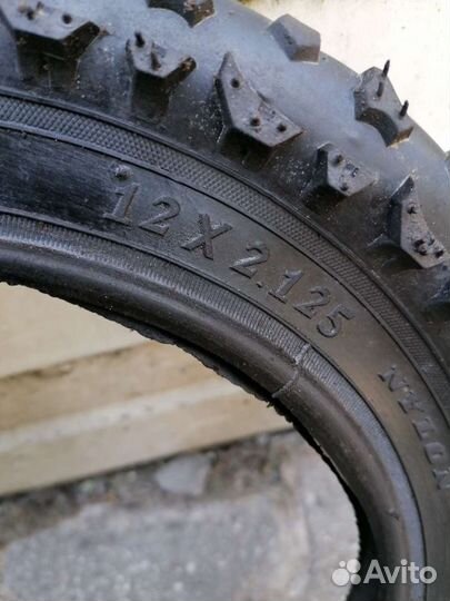 Покрышки для велосипеда R/12. Новые