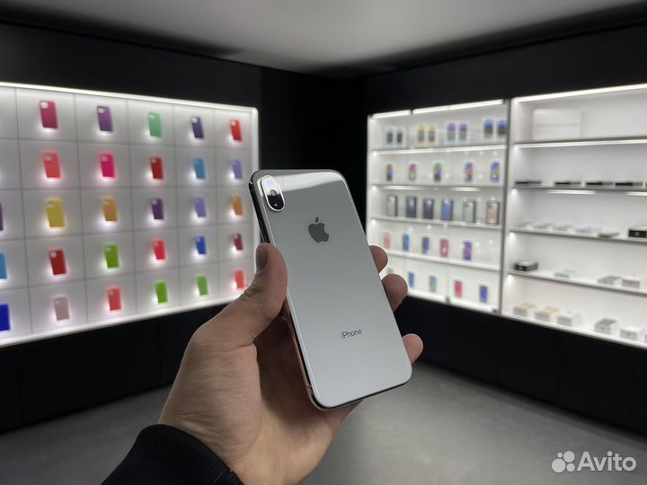 iPhone X, 256 ГБ