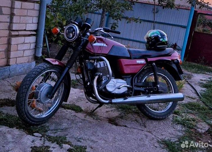 Мотоцикл Ява 350