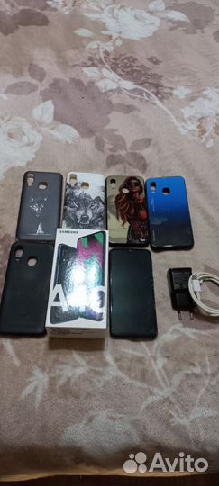 Смартфон samsung а40
