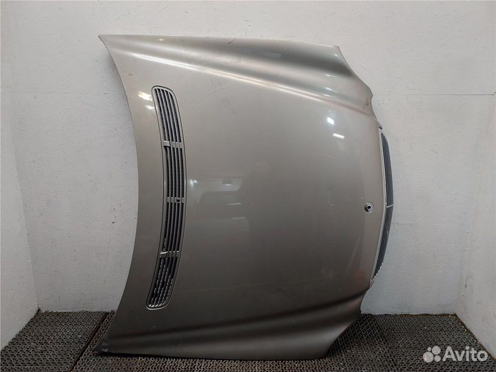 Решетка радиатора Mercedes E W211, 2004