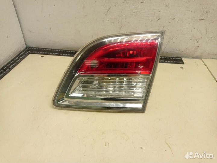 Фонарь внутренний задний правый Mazda Cx-9