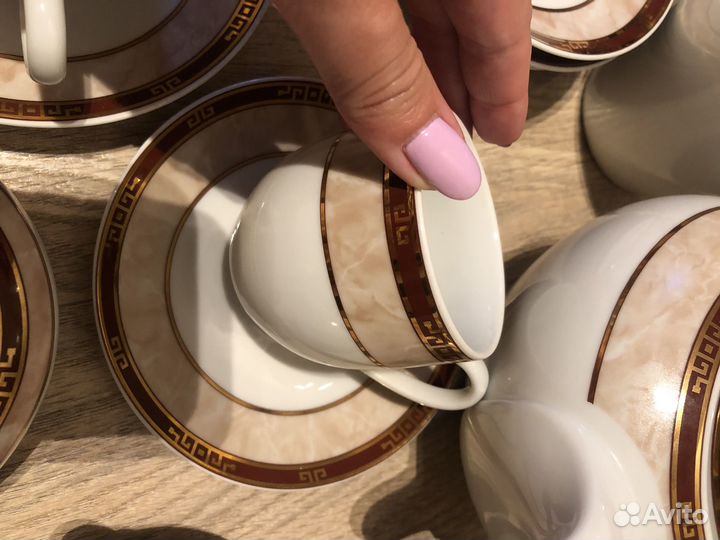 Чешский чайный и кофейный сервизы + тарелки