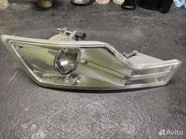Противотуманные фары Citroen C5 X7