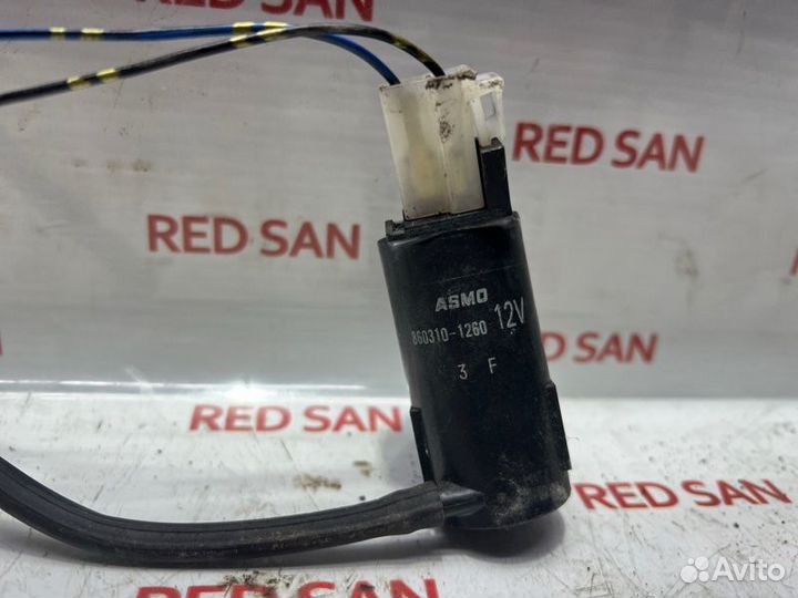 Мотор омывателя задний Mitsubishi Pajero Sport