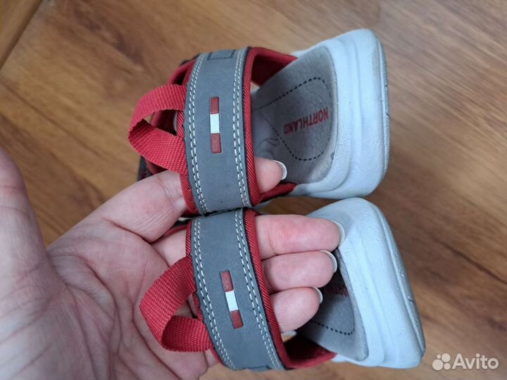 Сандалии 36р