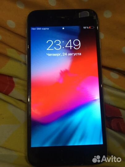 Телефон iPhone 6