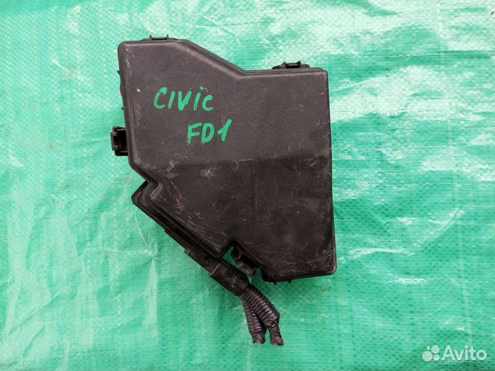 Блок предохранителей Honda Civic FD1
