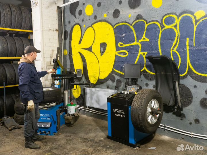 Goodyear Ultra Grip 4+ 255/65 R17