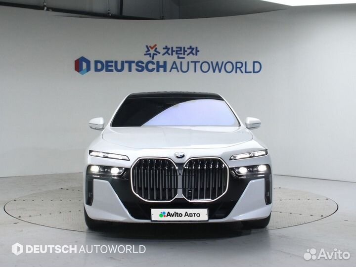 BMW 7 серия 3.0 AT, 2024, 9 900 км