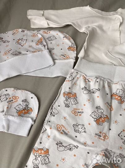 Слипы боди костюмы шапочки царапки носочки