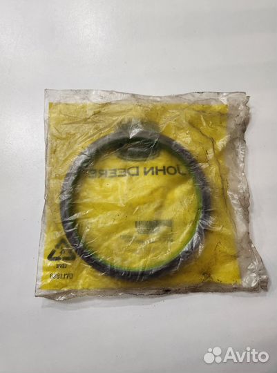 Сальник коленвала john deere re535552