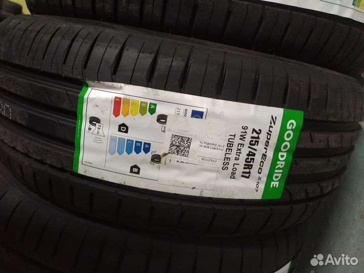 Goodride ZuperEco Z-107 215/45 R17