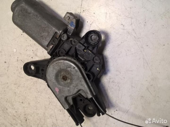 Моторчик стеклоподъемника Peugeot 806